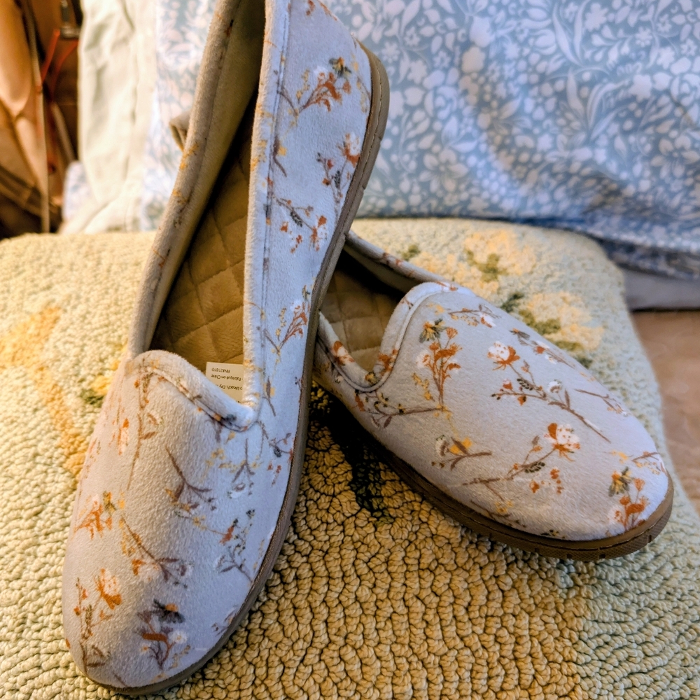 Dearfoams Ladies Slippers, L, sizes 9-10, Velour, Memory Foam footbed, Nonslip